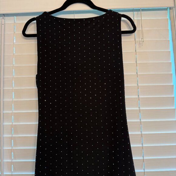 NWT WHBM Sleeveless Ruched Tank Top in Black with Silver Studs (Size: M) - Picture 3 of 3